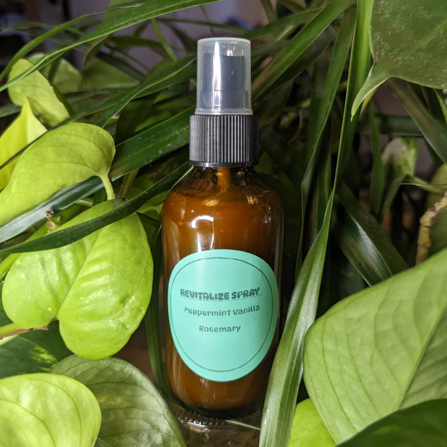 Peppermint Vanilla Rosemary Revitalize Spray